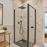 Center Of Sacre Coeur Apartment *
