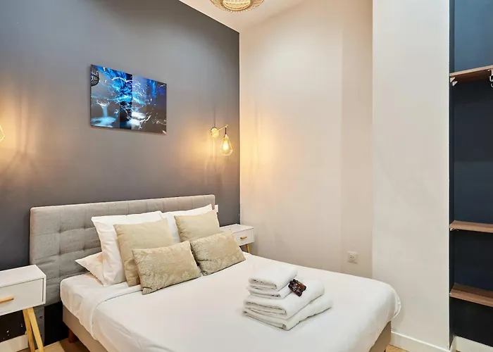 Center Of Sacre Coeur Paris