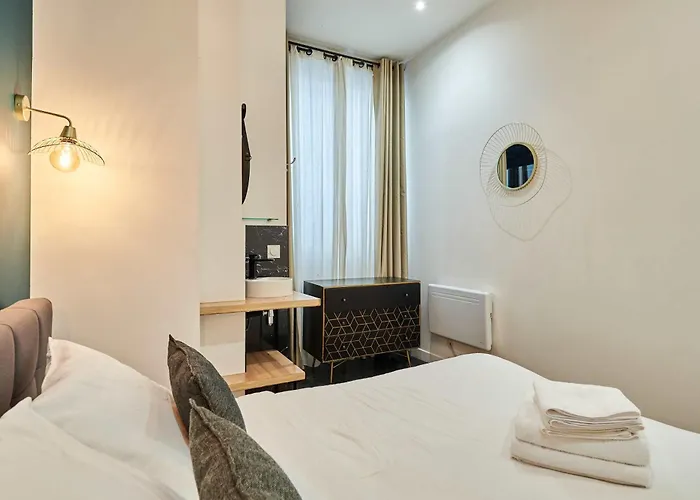 Center Of Sacre Coeur Apartment *