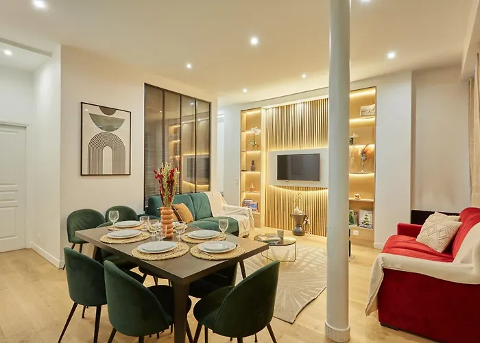 Center Of Sacre Coeur Apartment *